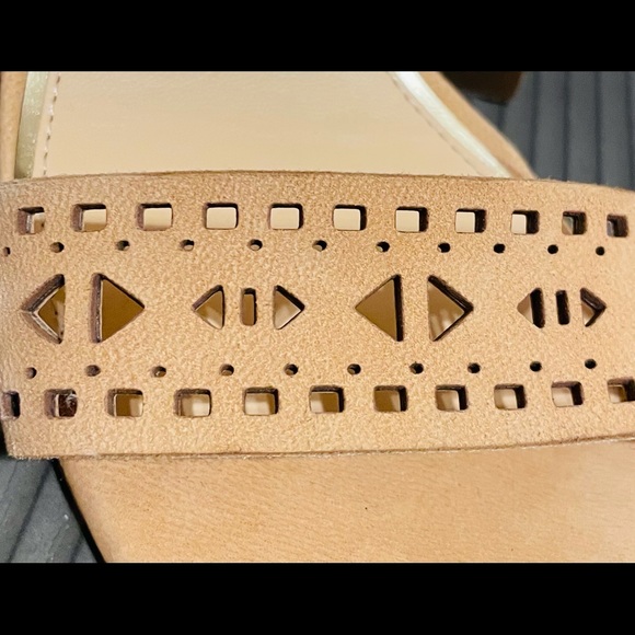 Like New Jessica Simpson Sandals - Picture 6 of 7